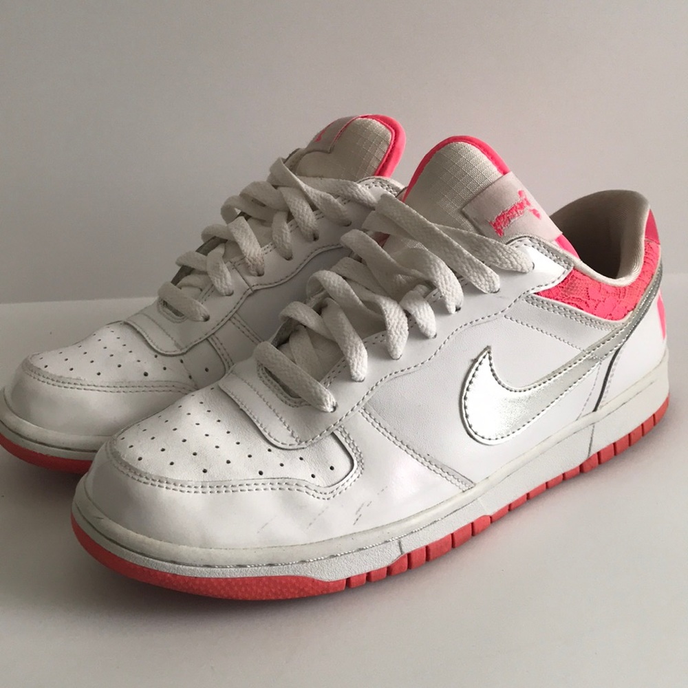 NIKE Pink and Iridescent Women’s 6.0 Low tops